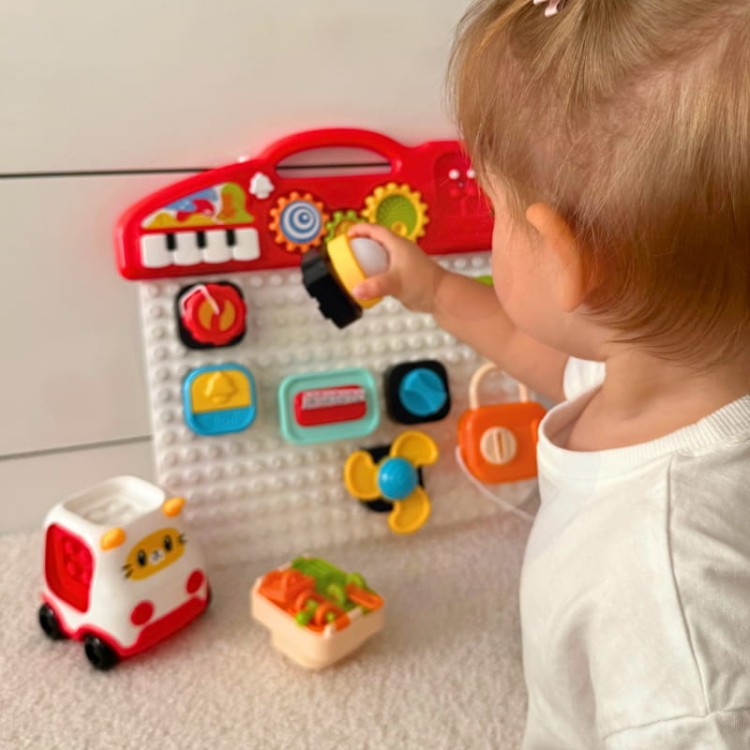 woopie-baby-montessori-tablica-manipulacyjna-kolorowy-panel-aktywnosci (2).jpg