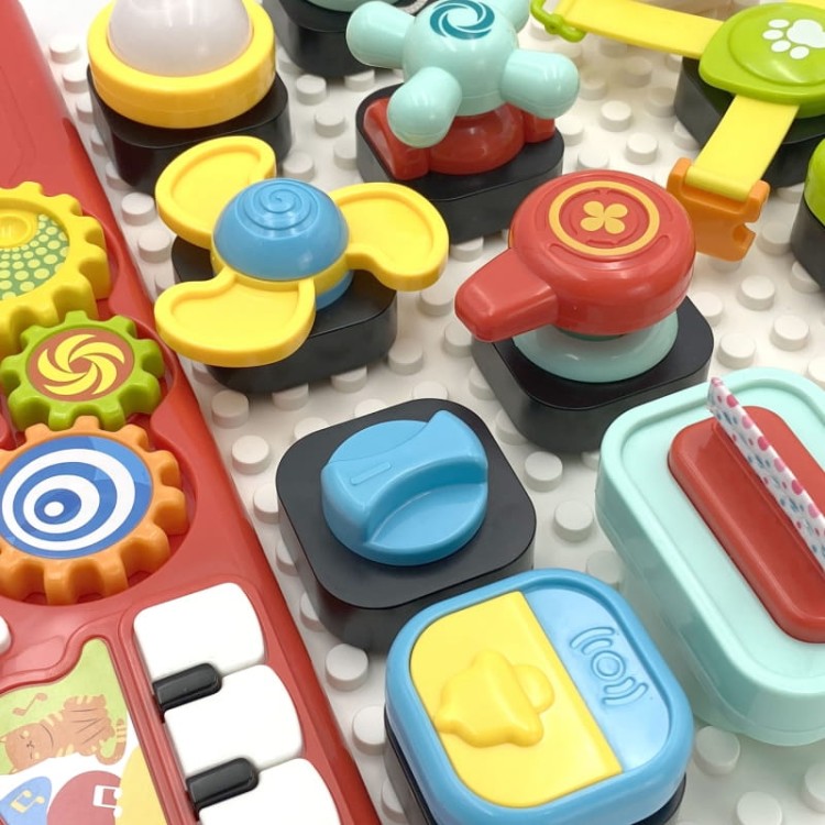 woopie-baby-montessori-tablica-manipulacyjna-kolorowy-panel-aktywnosci (6).jpg
